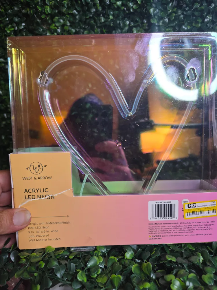 West & Arrow Acrylic LED Neon Heart Light image indicator(2)