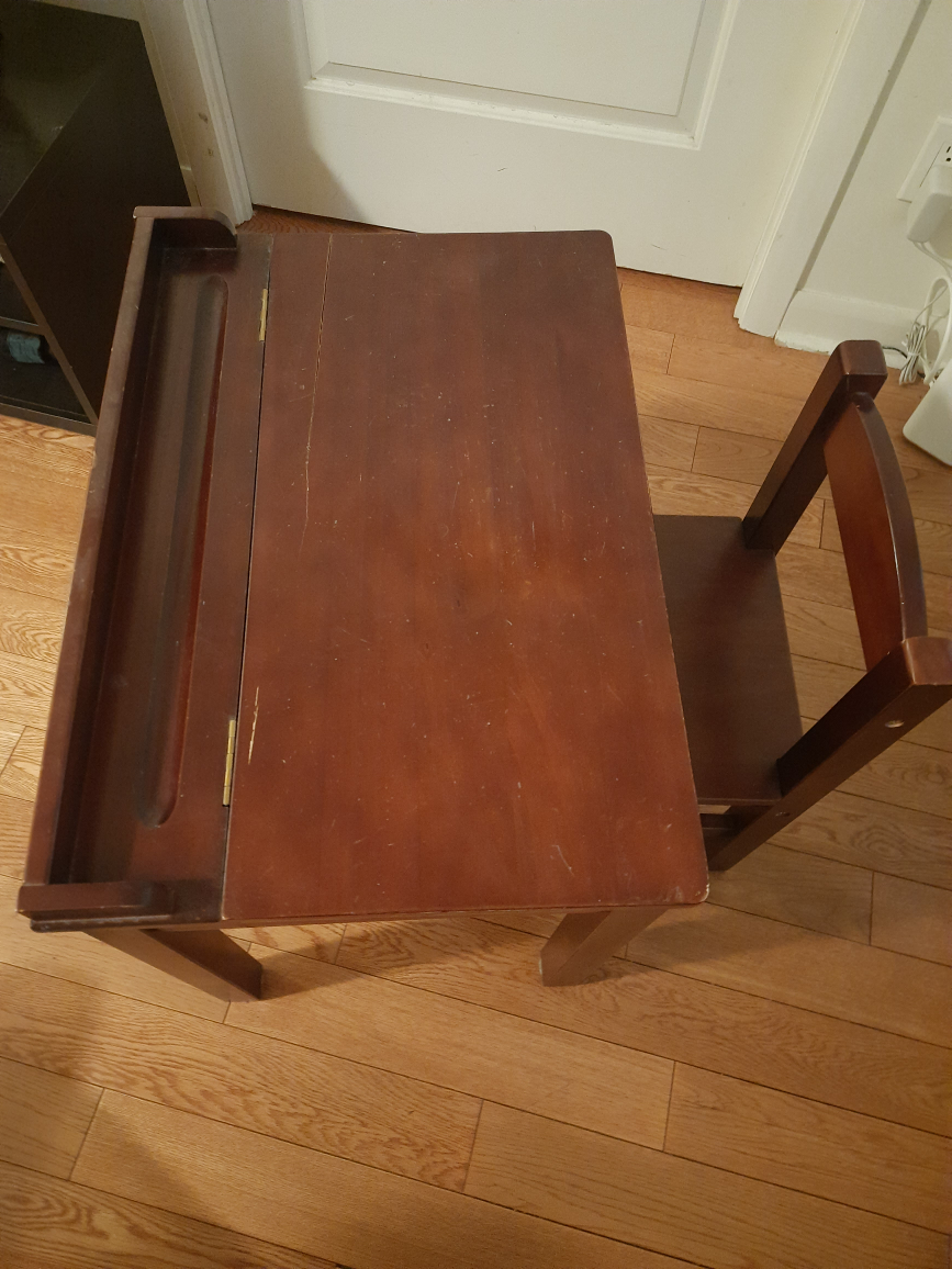 Kids Wooden Desk and Chair Set - photo 4
