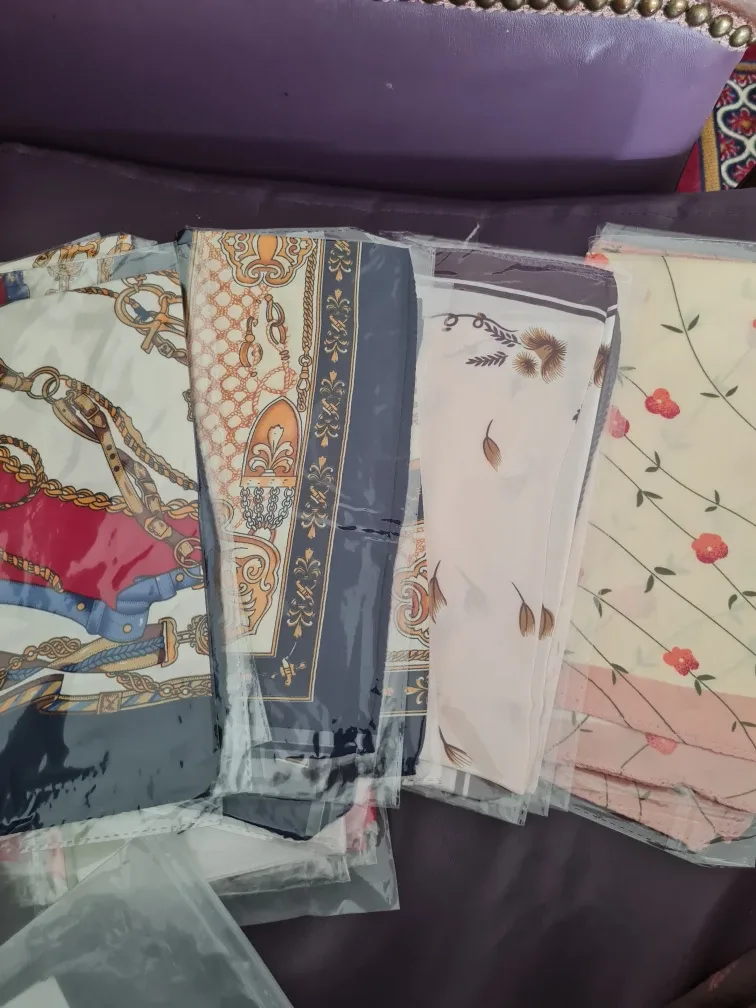 Assorted New Scarves - Set of 12 🥕 image indicator(2)
