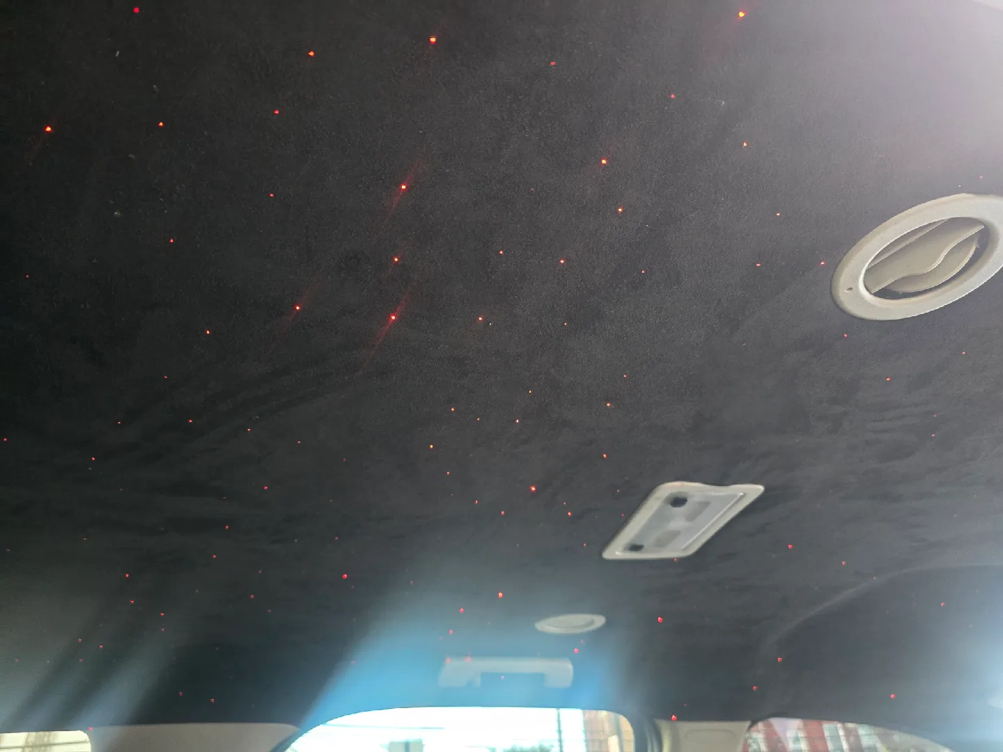 🚘 Chevy Tahoe 2010– Clean & Ready to Ride 💨 image indicator(5)