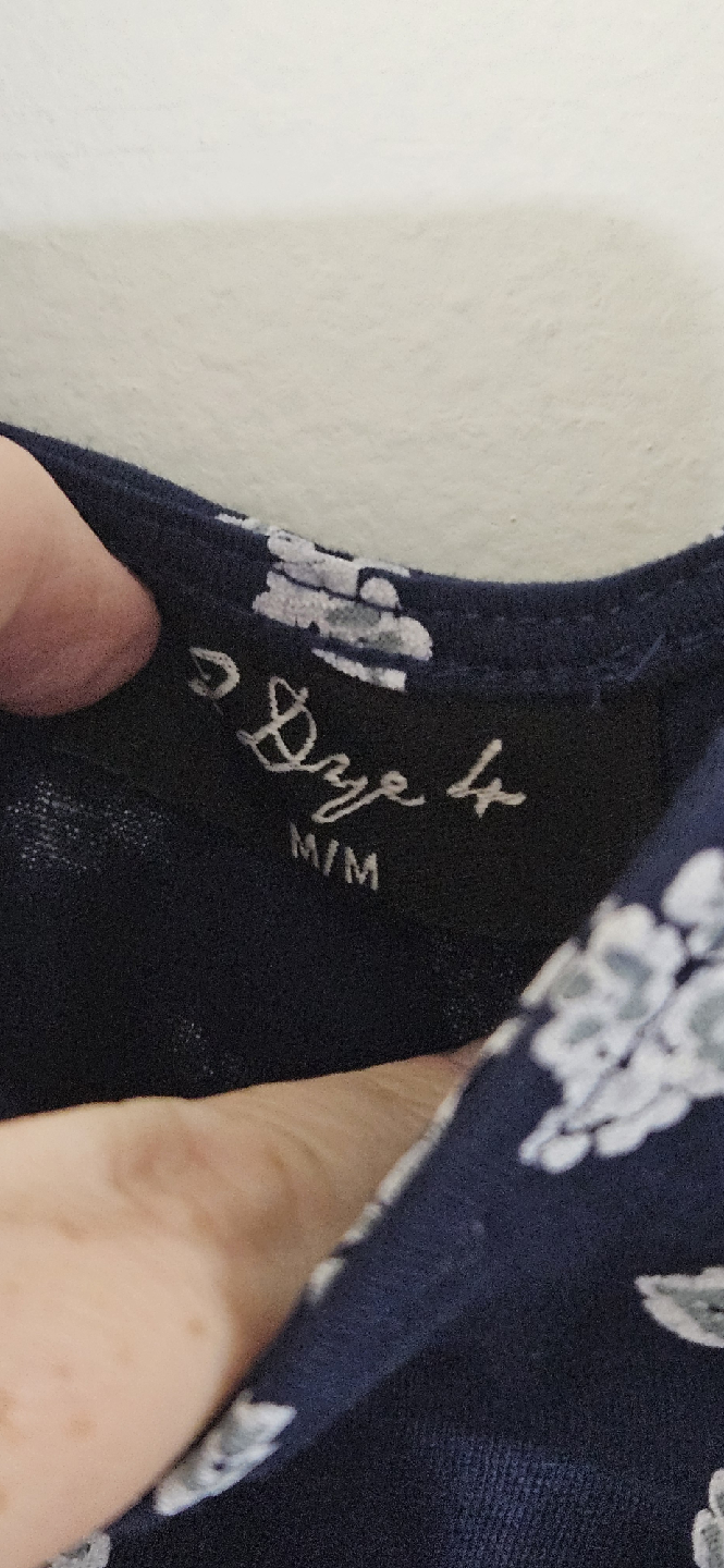 dress size medium - photo 3
