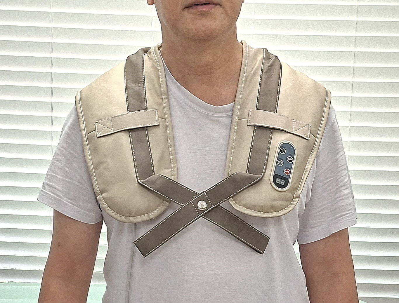Neck and Shoulder Massager - Like New! - photo 3