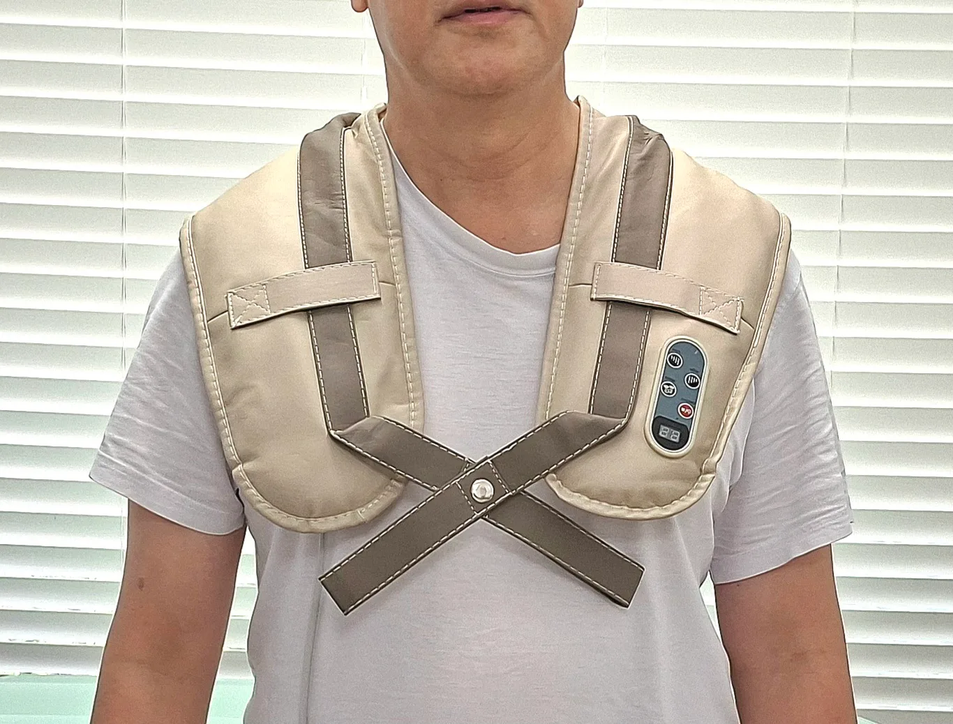 Neck and Shoulder Massager - Like New! image indicator(3)