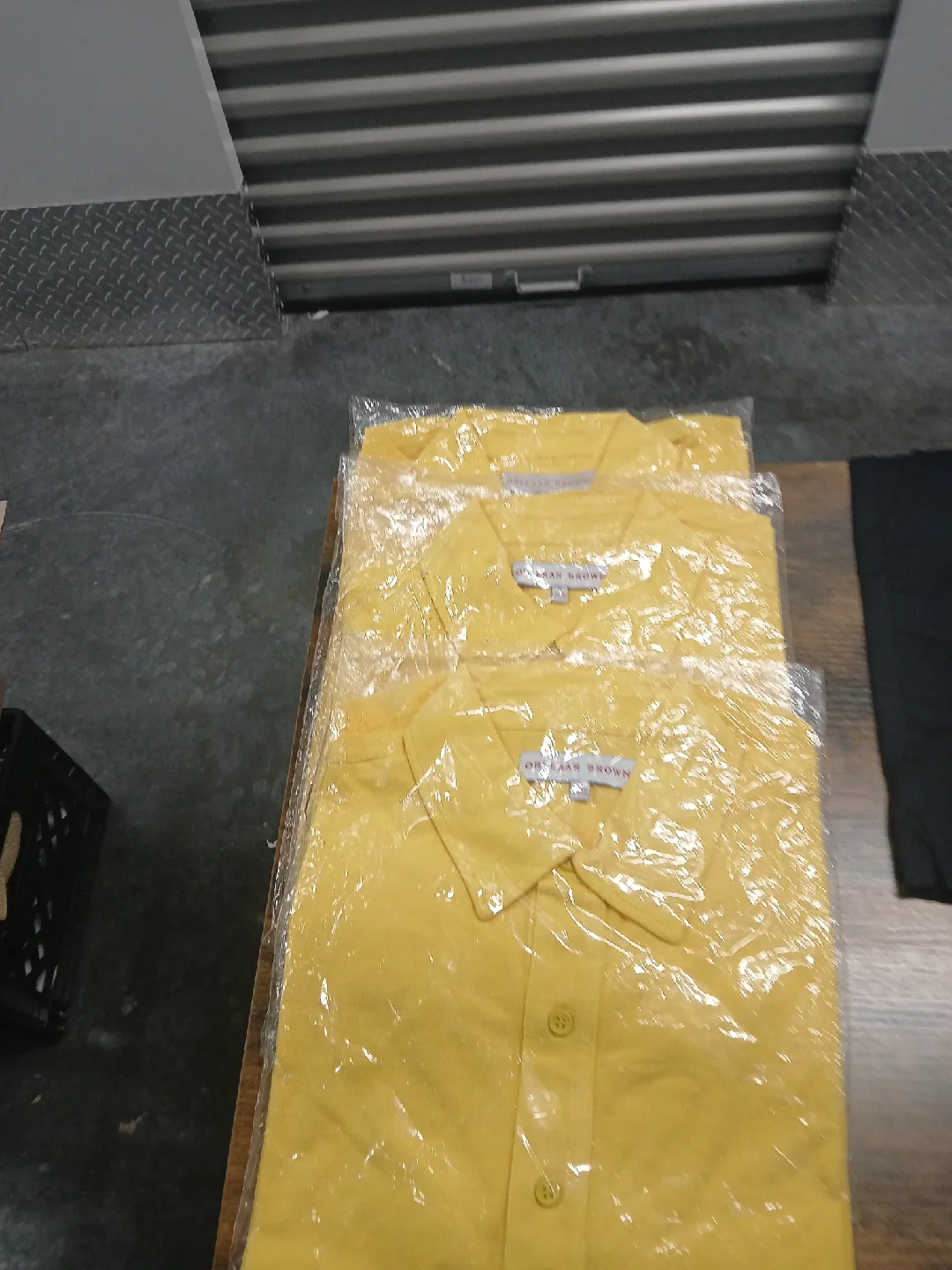 Oliver Brown White Shirt Size Medium image indicator(4)