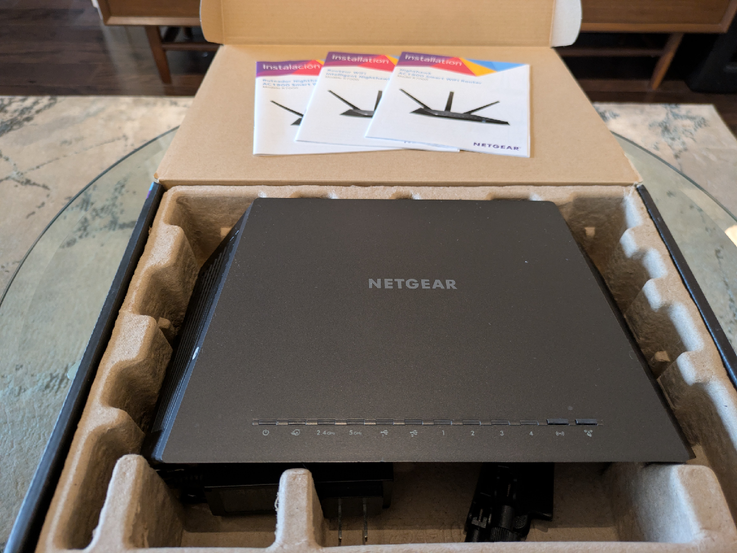 Netgear Nighthawk AC1900 Smart WiFi Router (R7000) - photo 5