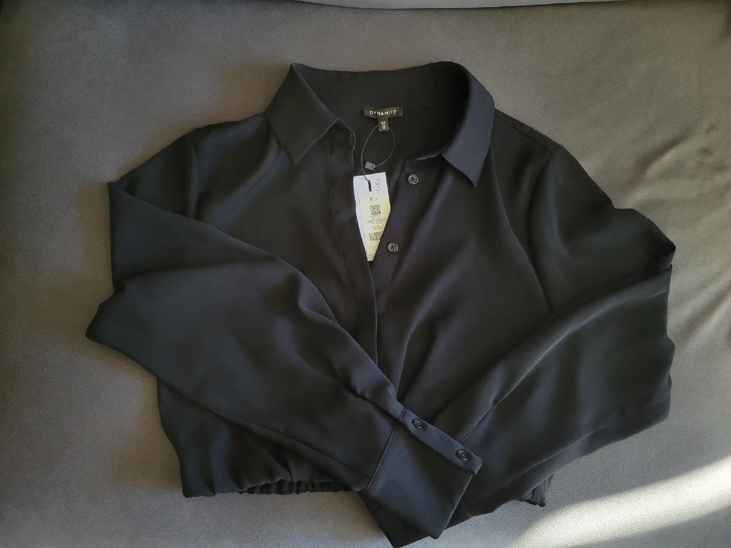 Cropped blouse tag on - Size S thumbnail