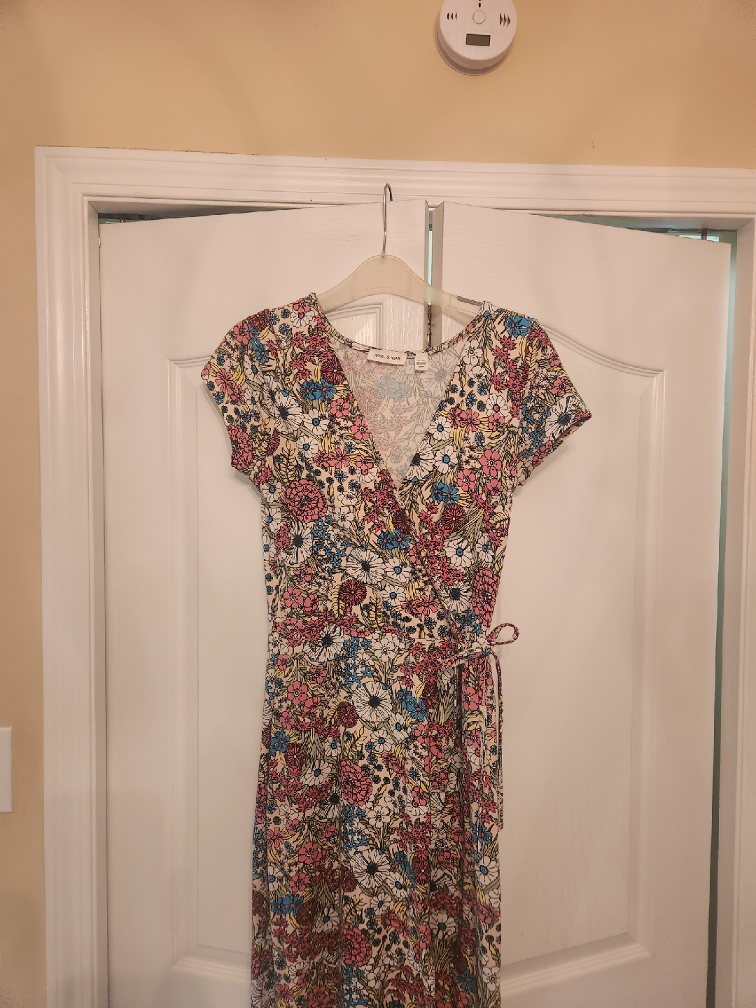 Floral Wrap Dress - Size Small - photo 3