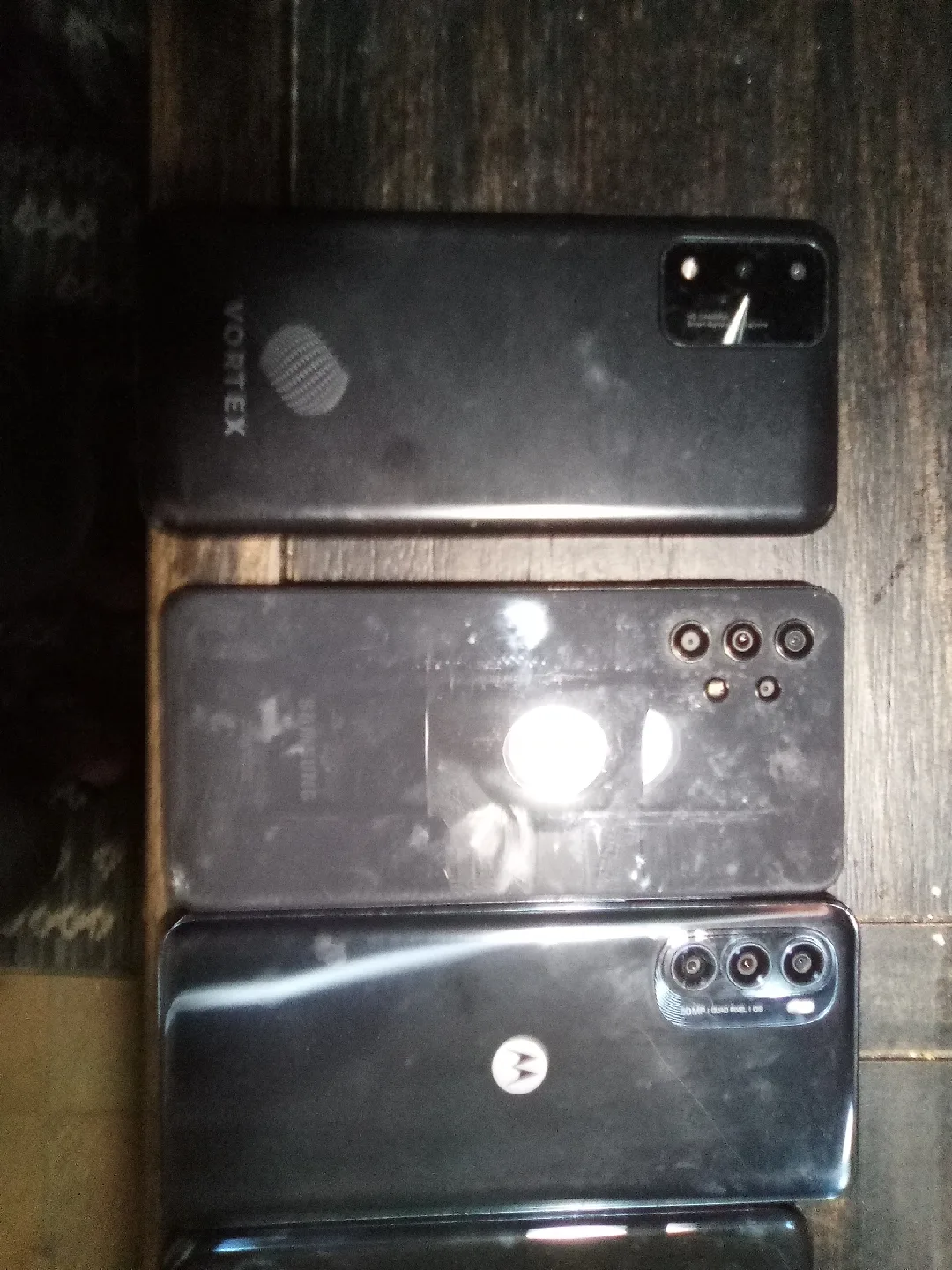 Used Smartphones - Samsung, Sony, Motorola, and More image indicator(3)