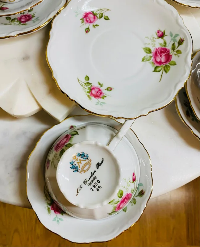 Mitterteich Bavaria Old Dresden Rose Tea Set image indicator(4)