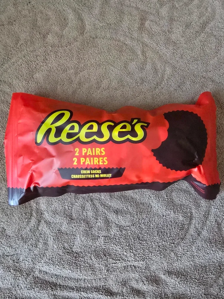 Reese's 2 Pairs Crew Socks thumbnail