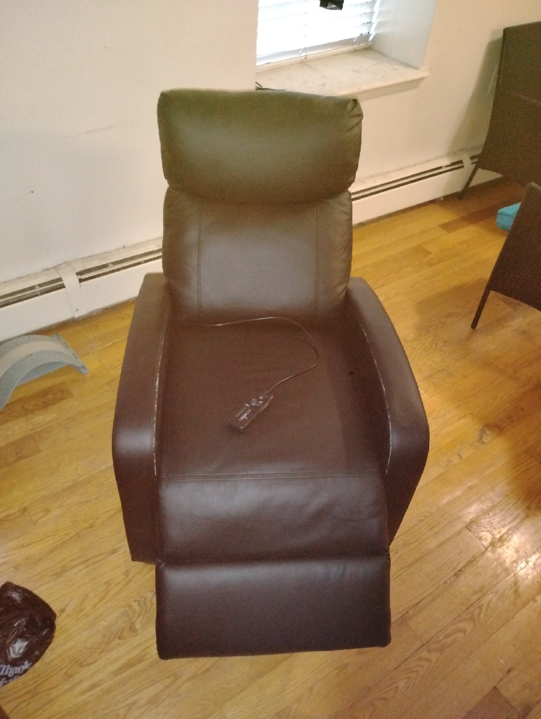 Black Leather electric massage Recliner Chair - photo 2