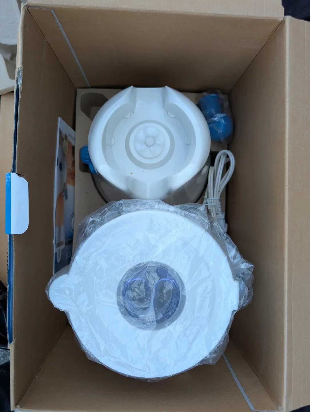 Smooth Creations Smoothie Maker - Like New! image indicator(2)