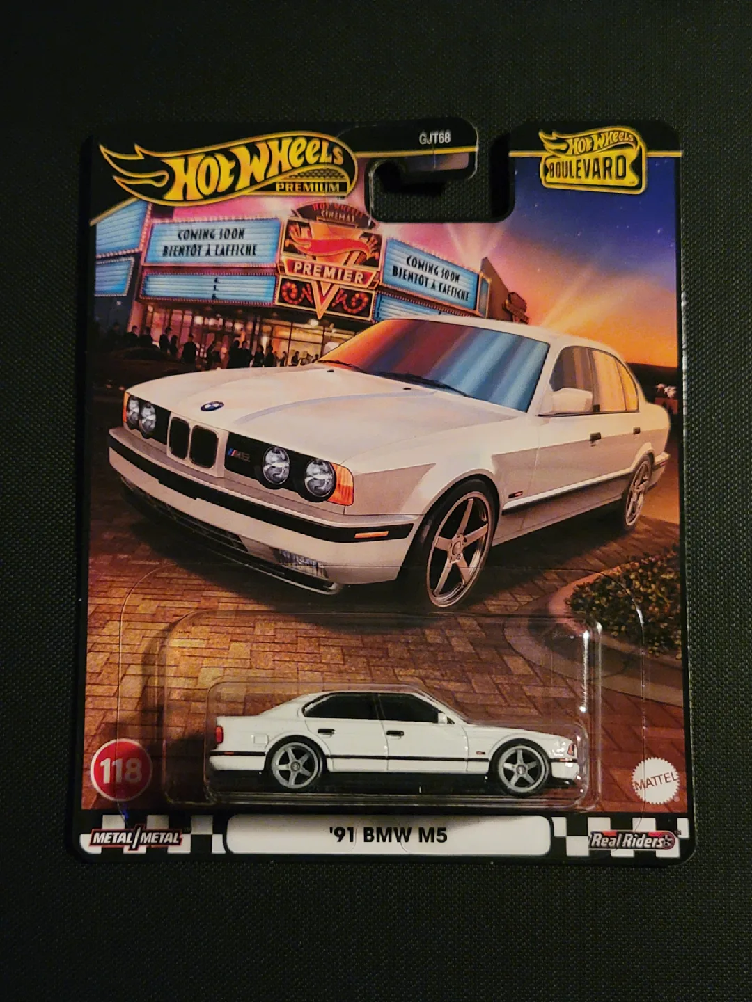 Hot Wheels '91 BMW M5 Boulevard - New in Package! thumbnail