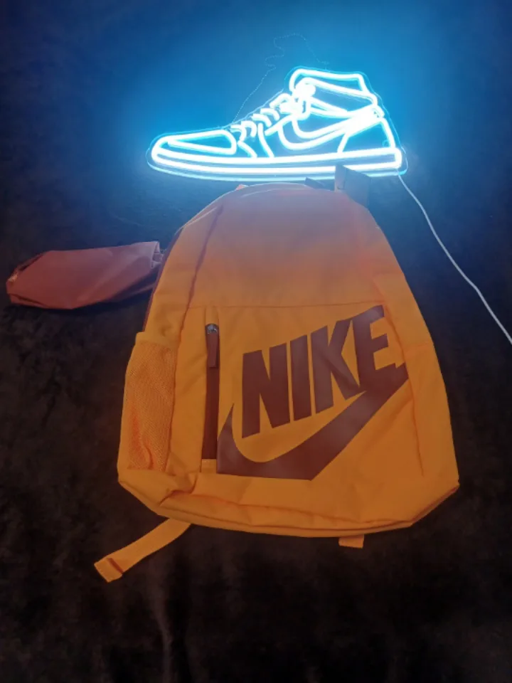 nike Elemental Backpack teal or yellow image indicator(4)