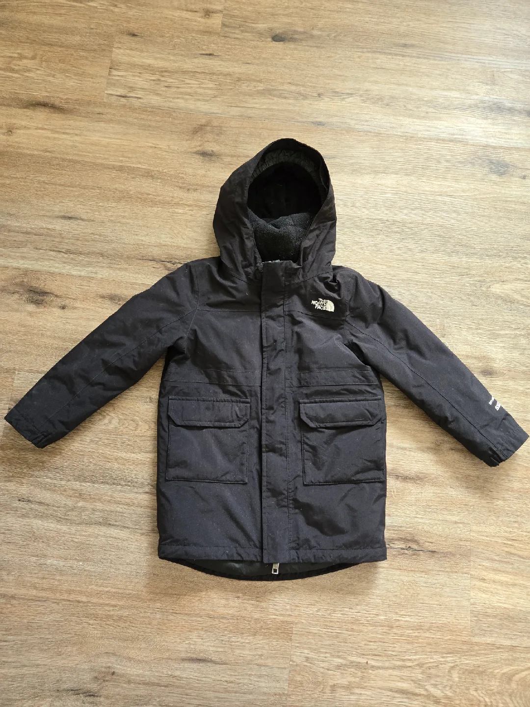 The North Face Black Winter Jacket - Size 5/6y thumbnail