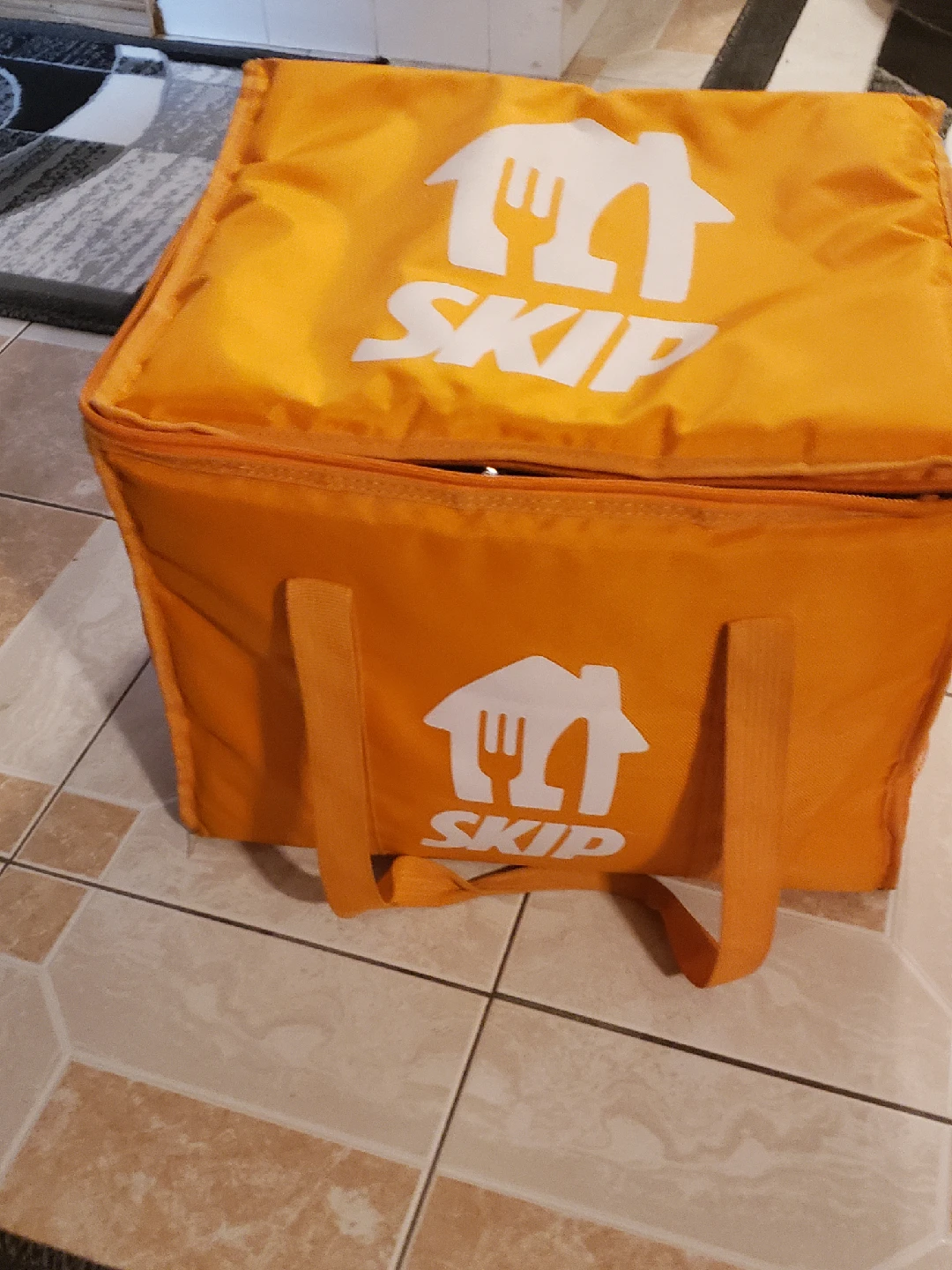 Skip The Dishes Delivery Bag - Orange - photo 2