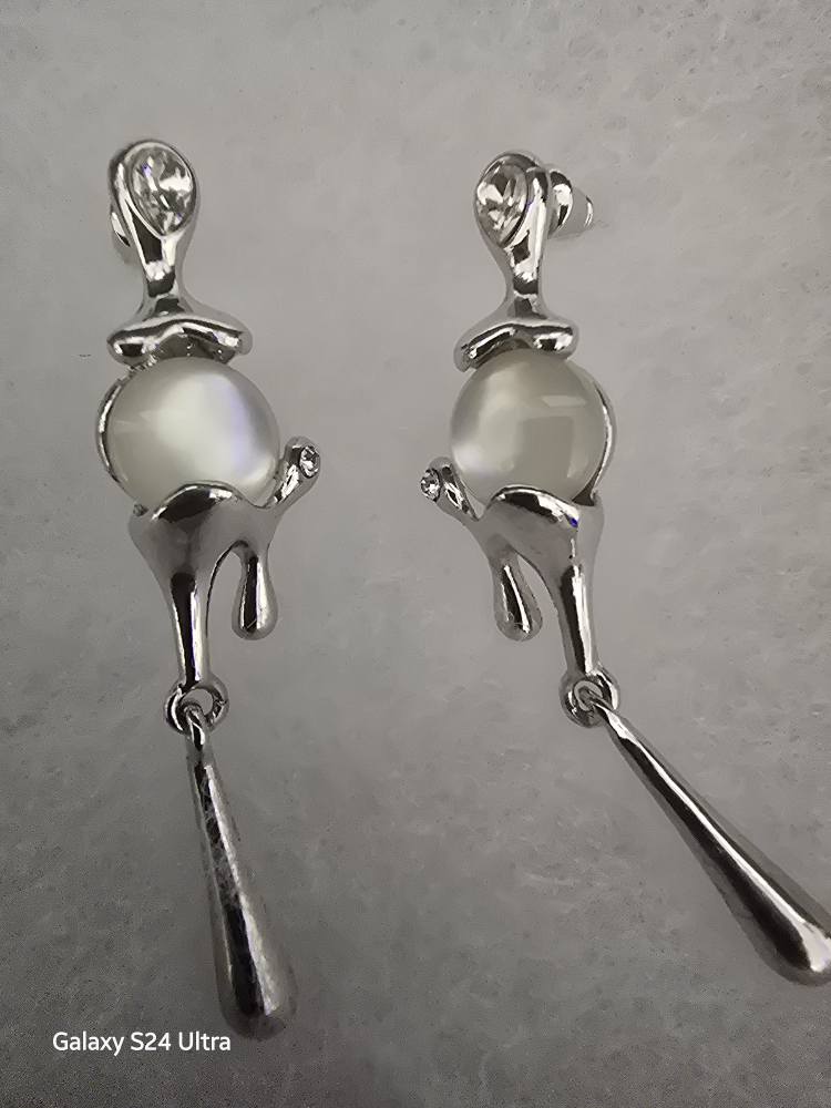 Silver Dangle Earrings, New in Box - S925 - photo 3