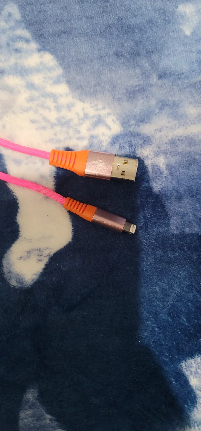 Pink USB Charging Cable image indicator(2)