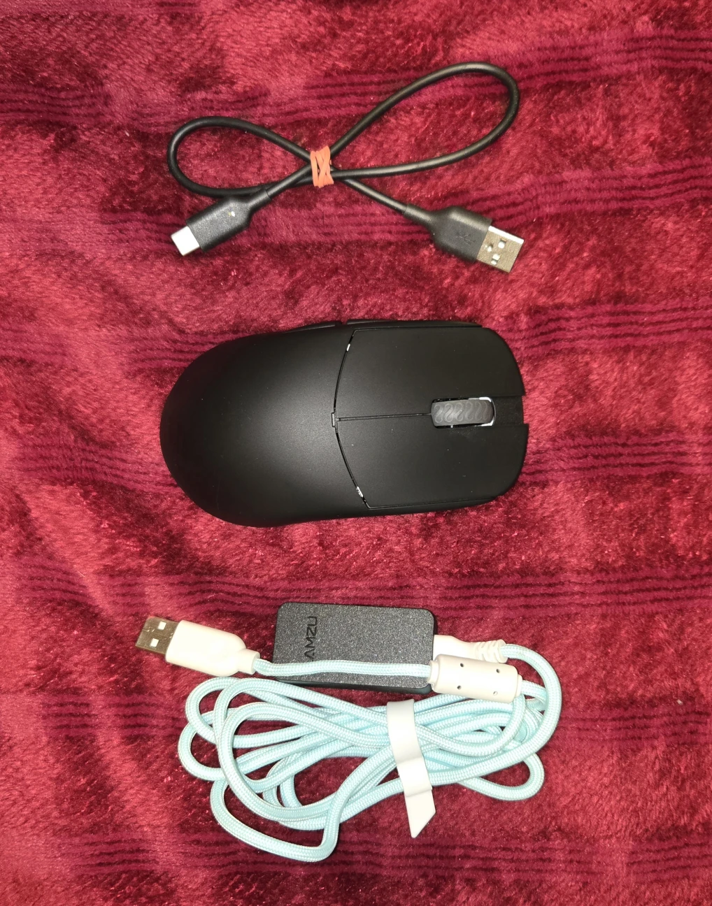 Lamzu Black Mouse w/ Charger