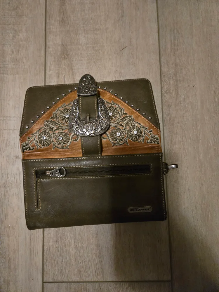 Montana West Wallet Wristlet image indicator(3)