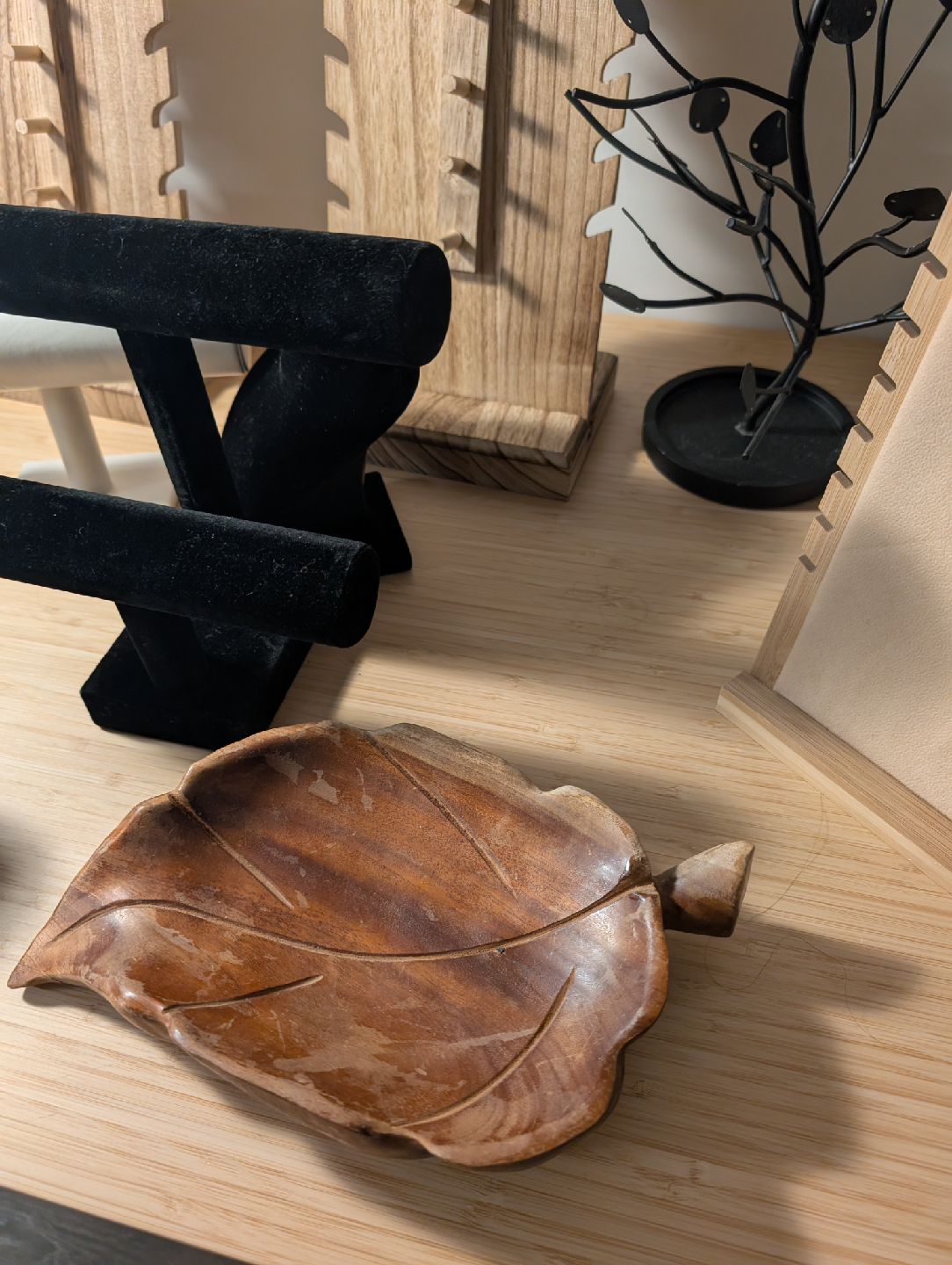 Jewelry Display Stands - photo 3