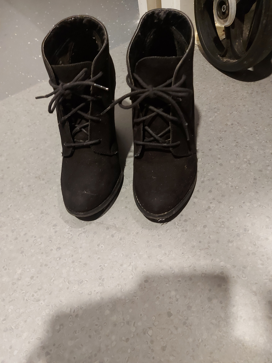 ***SUEDE ANKLE BOOTS***