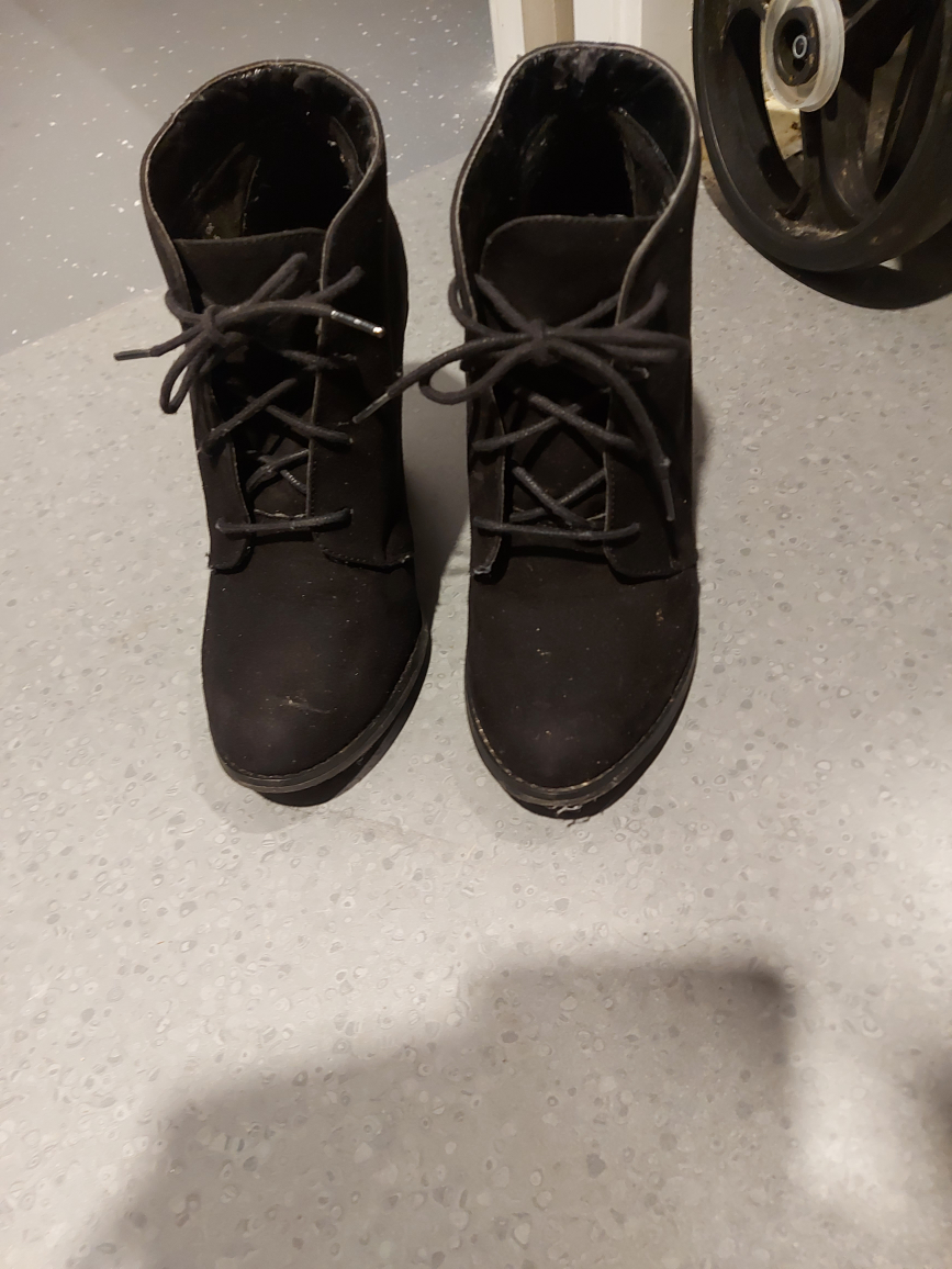***SUEDE ANKLE BOOTS*** - photo 2