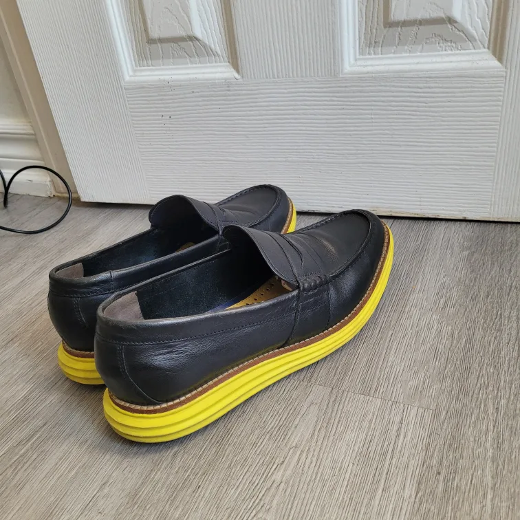 Cole Haan Black Leather Loafers, Size 8 image indicator(4)