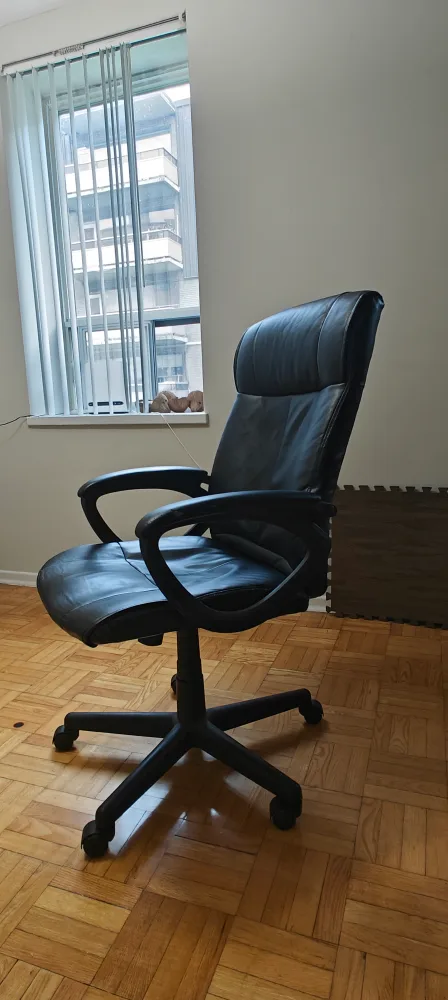 Black Office Chair image indicator(4)