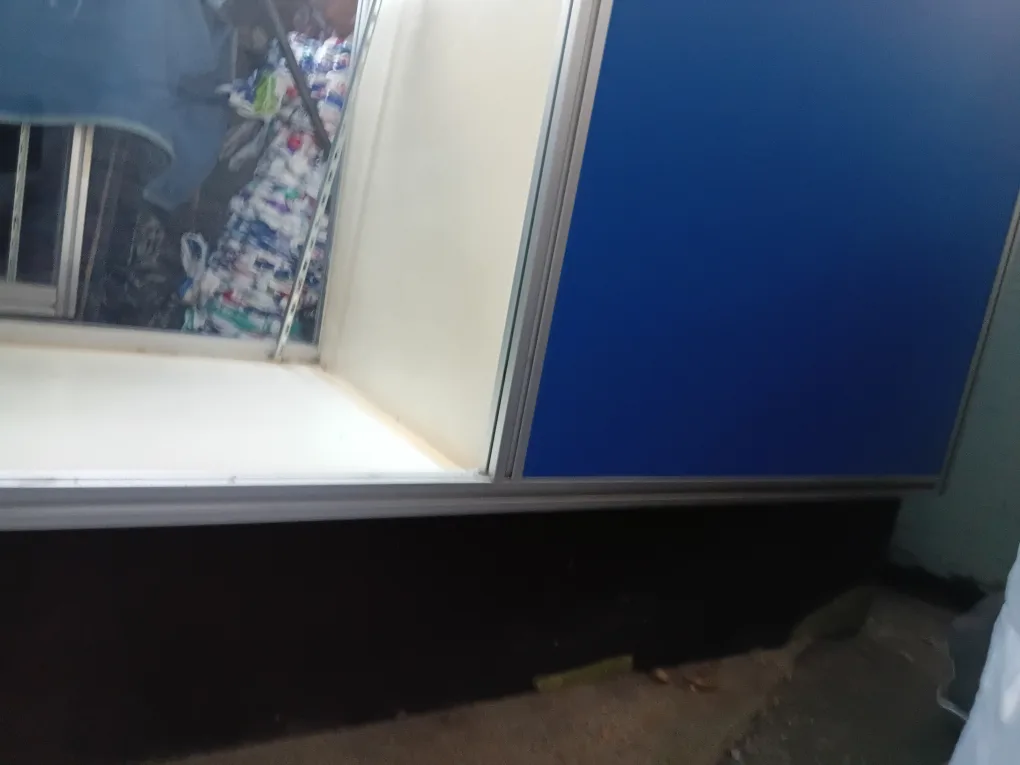 Blue Display Cabinet cash drawer image indicator(3)