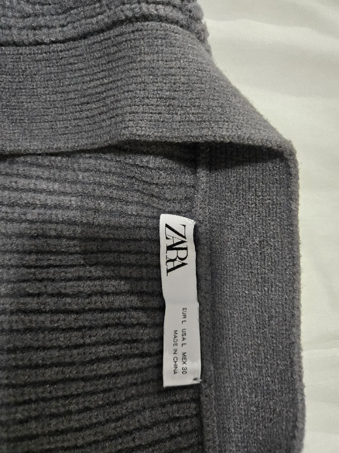 Zara Grey Knit Cardigan - Size L image indicator(2)
