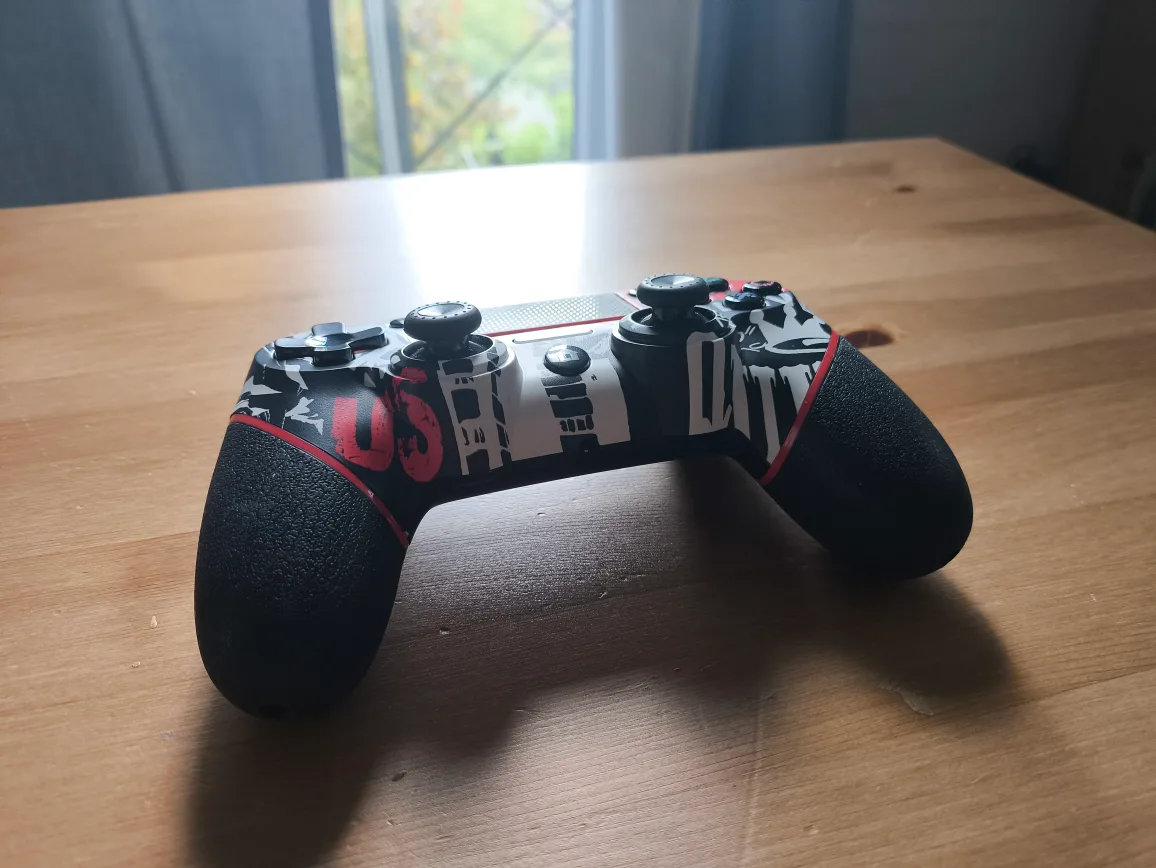 Custom PS4 Wireless Controller image indicator(3)