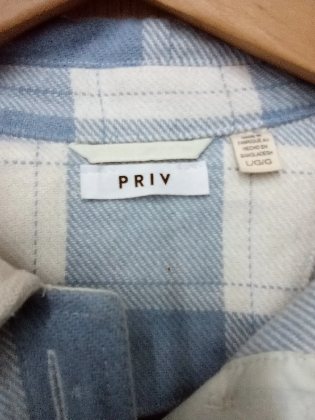 PRIV Plaid Crop Jacket - Size L image indicator(2)