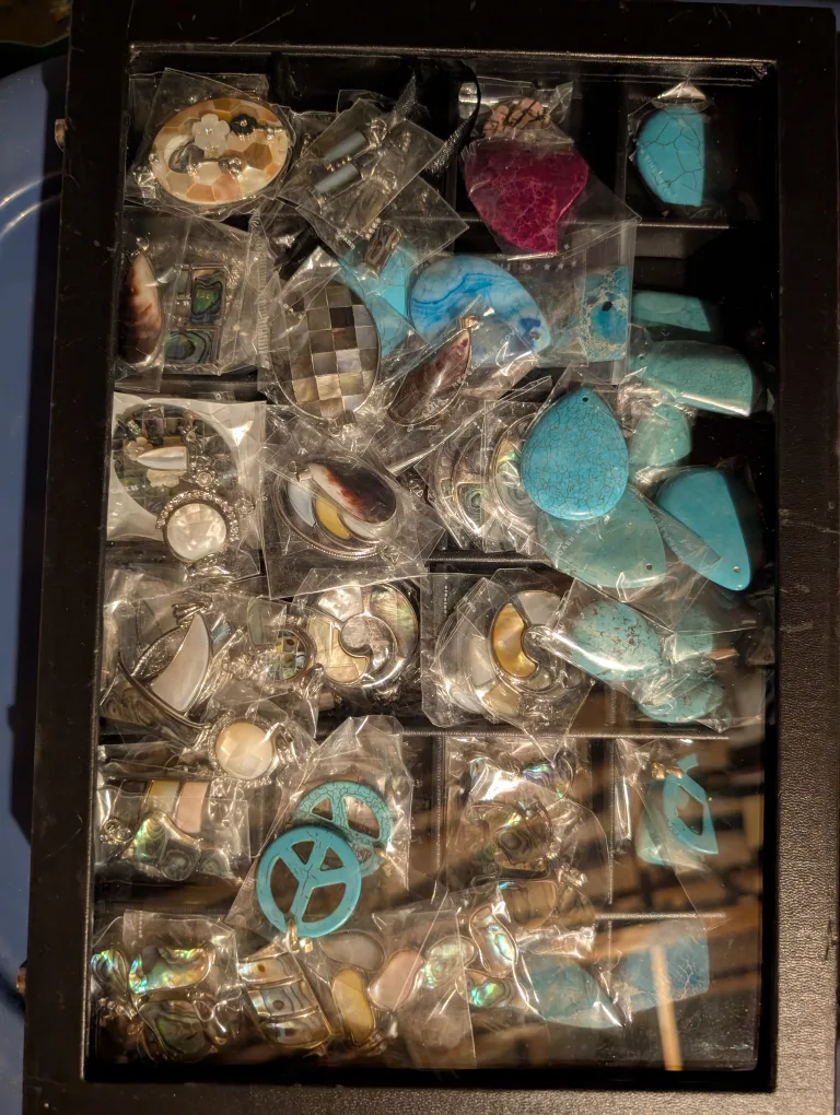 Assorted Handmade Jewelry Collection image indicator(4)