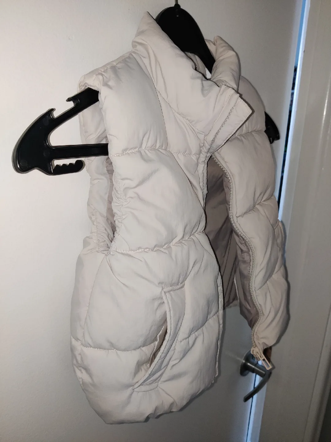 Zara Kids Puffer Vest - Size 2-3 Years image indicator(3)