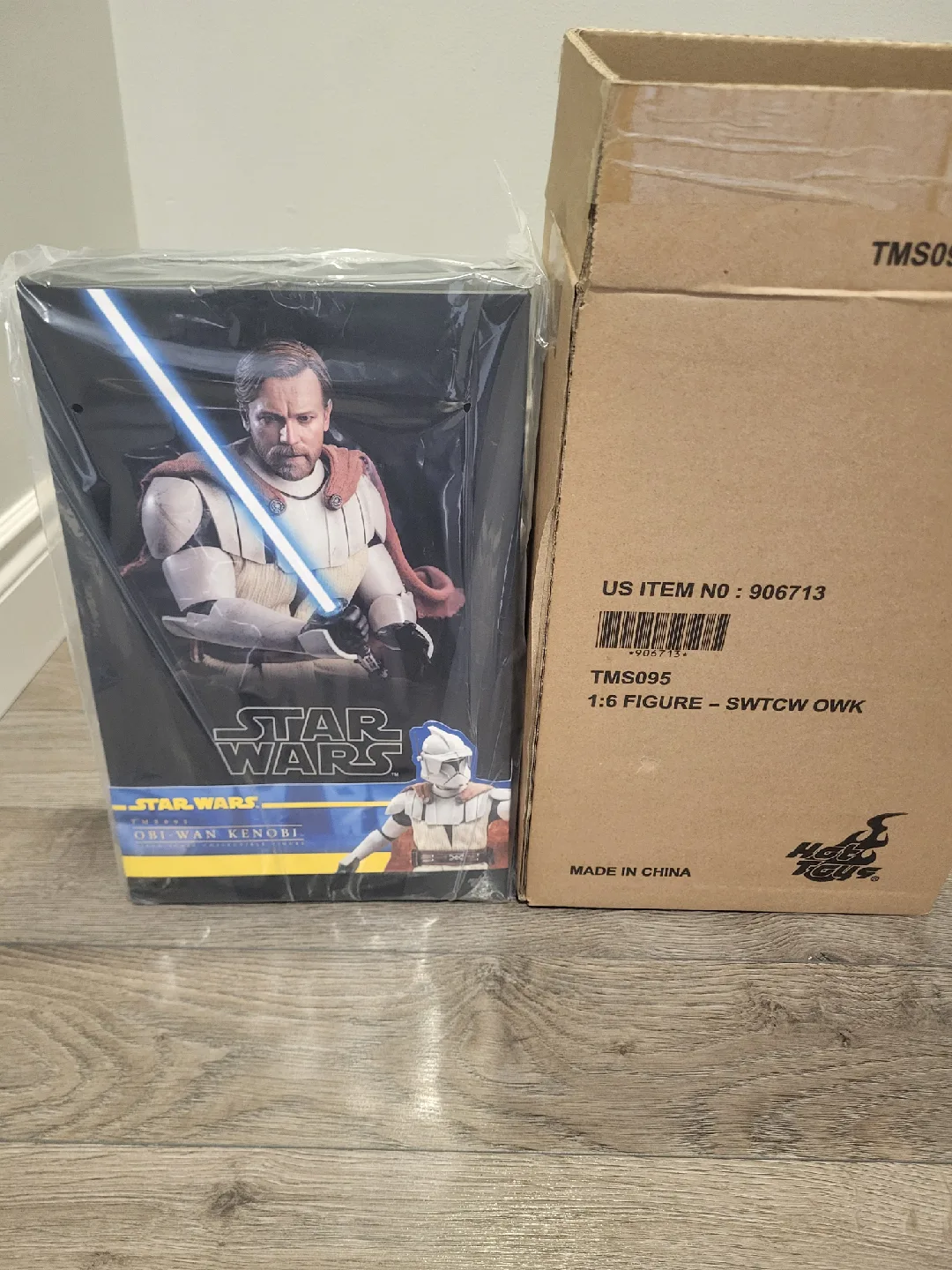 Star Wars Hot Toys 1/6 Scale Figures image indicator(4)