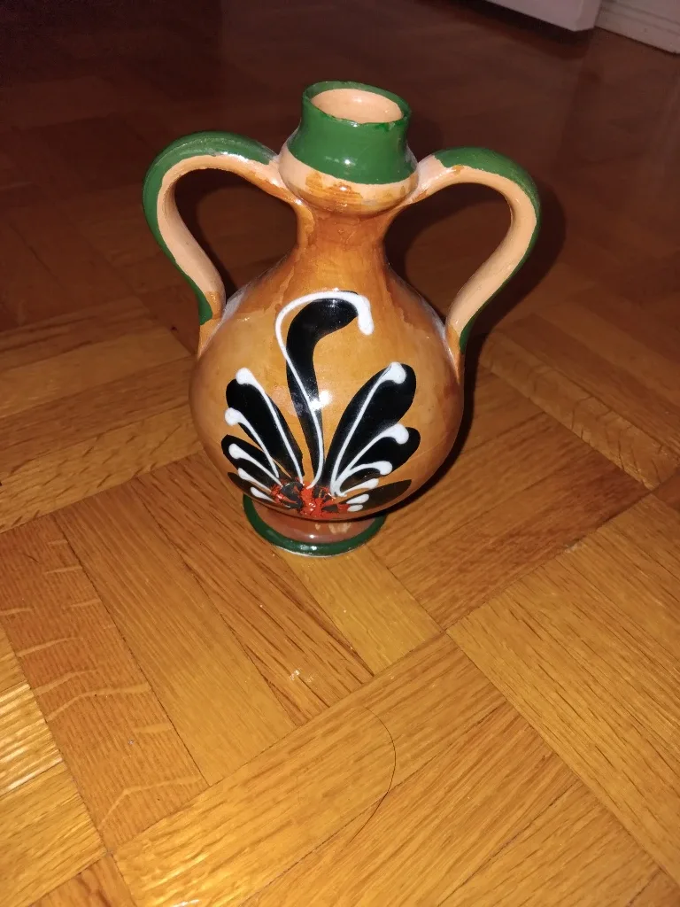 Calabria Decorative Vase image indicator(2)