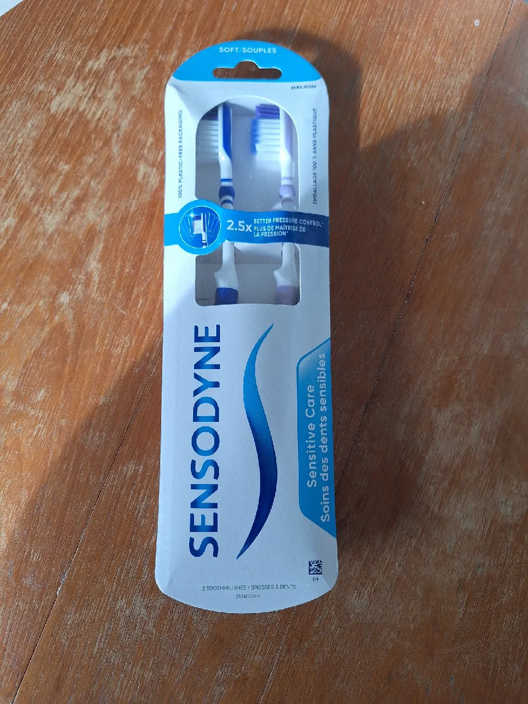 Sensodyne Sensitive Care Toothbrushes (2-Pack) thumbnail