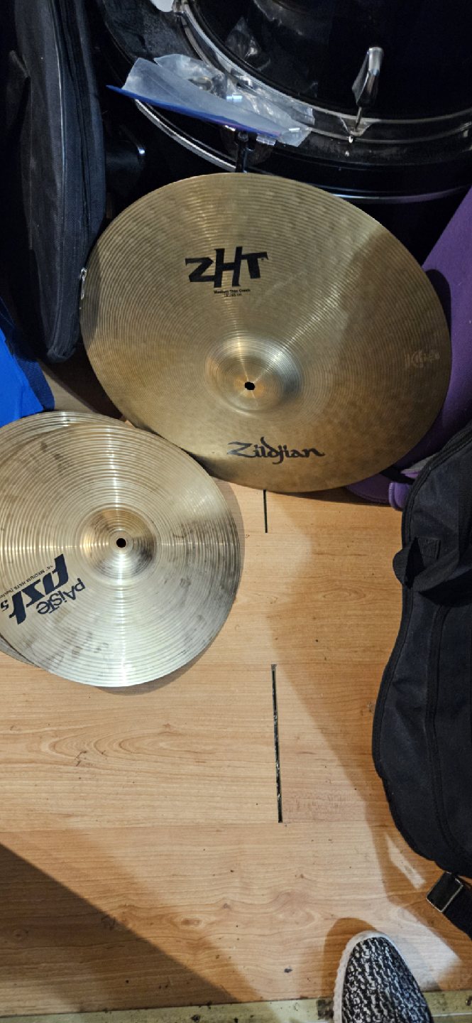 Drum Set with Zildjian and Paiste Cymbals - photo 3