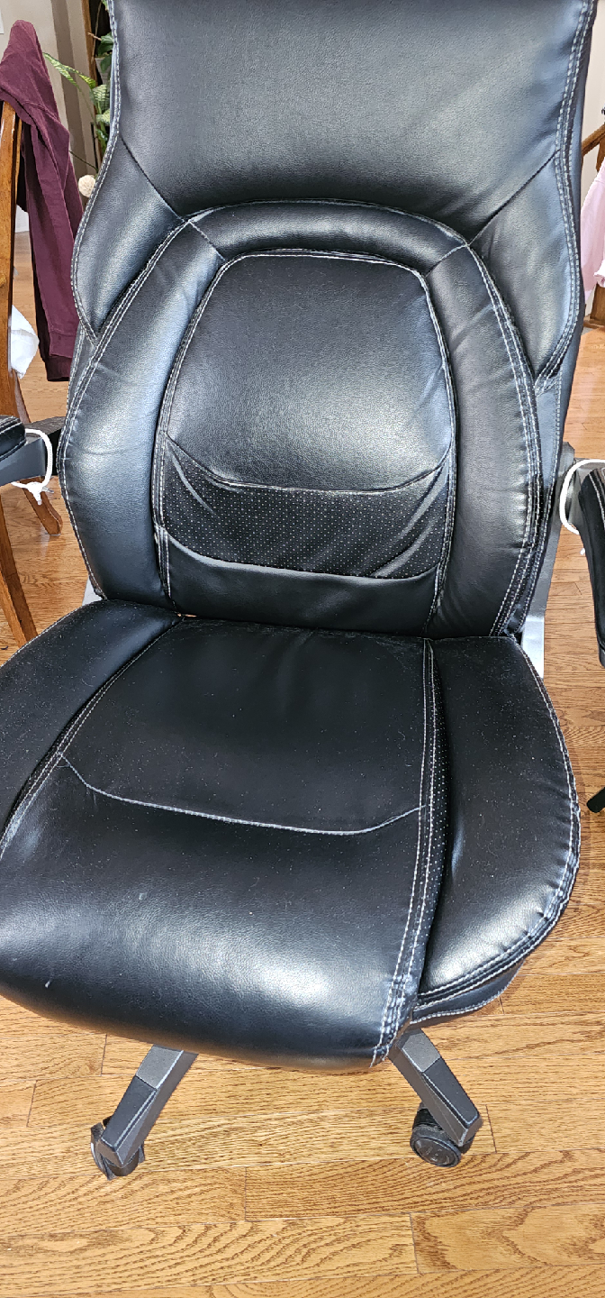 Black Leather Office Chair. GUC. $60.
