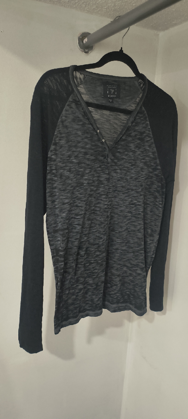 Guess Men's Long Sleeve Henley - Size Large