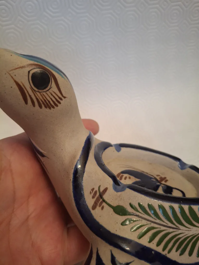 Mexico TonalaTurtle Ashtray - Hand Painted Ceramic image indicator(8)