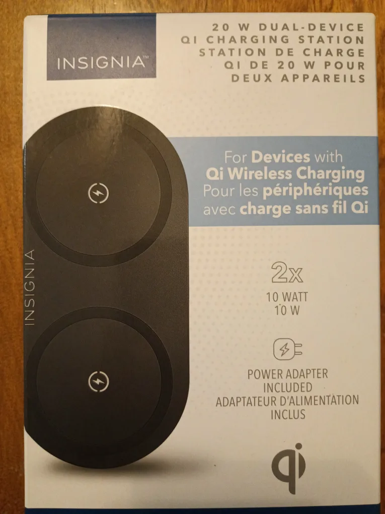 Insignia 20W Dual Qi Wireless Charging Station - New