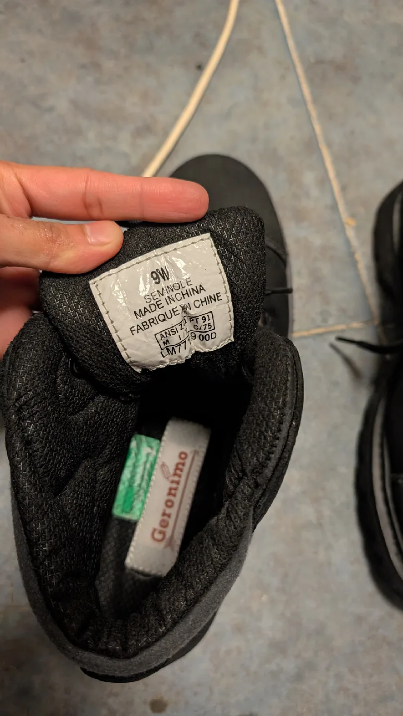 Geronimo Black Leather Work Boots - Size 9W image indicator(2)