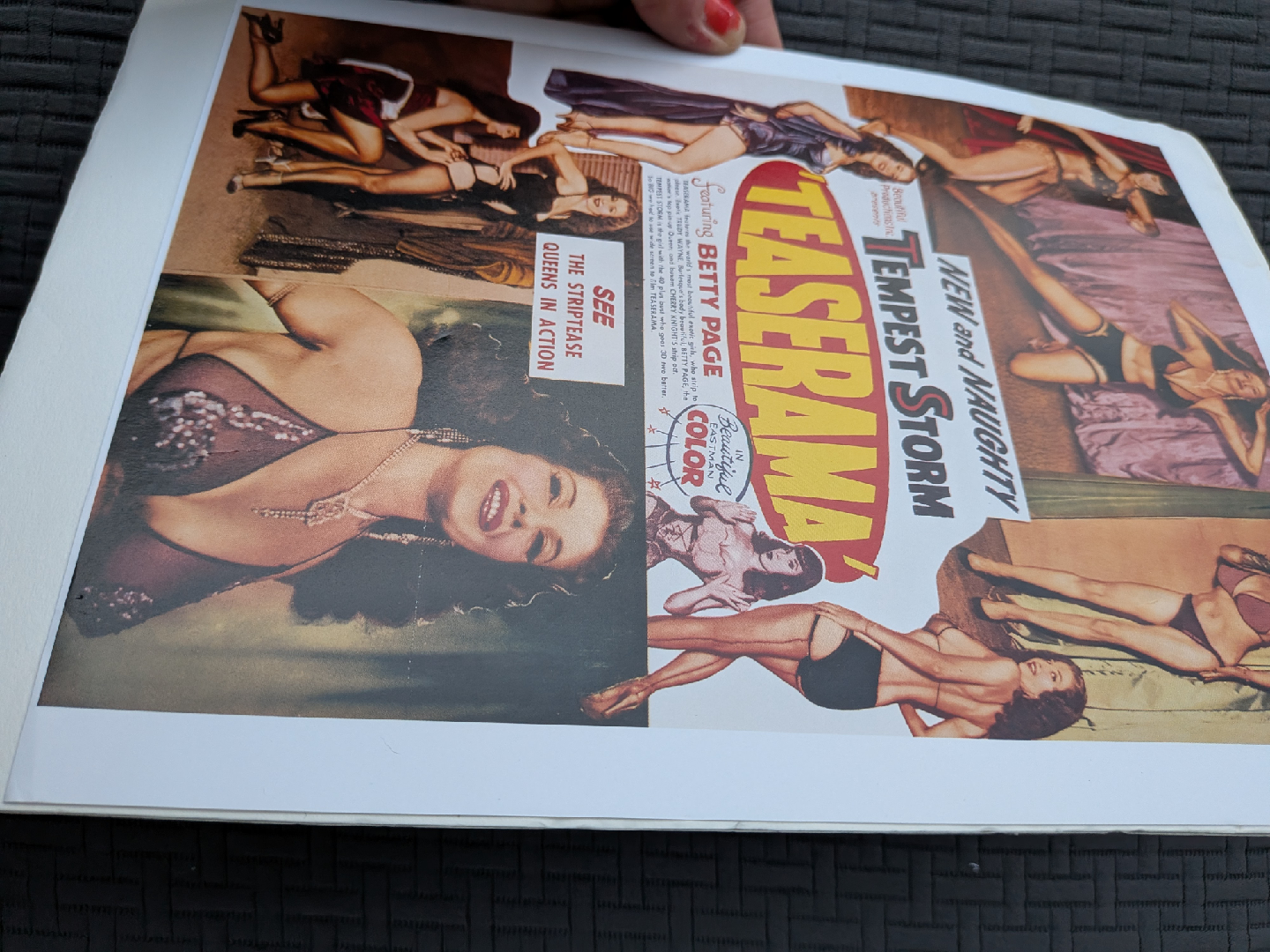 Vintage 1950's poster print Betty Page - photo 4