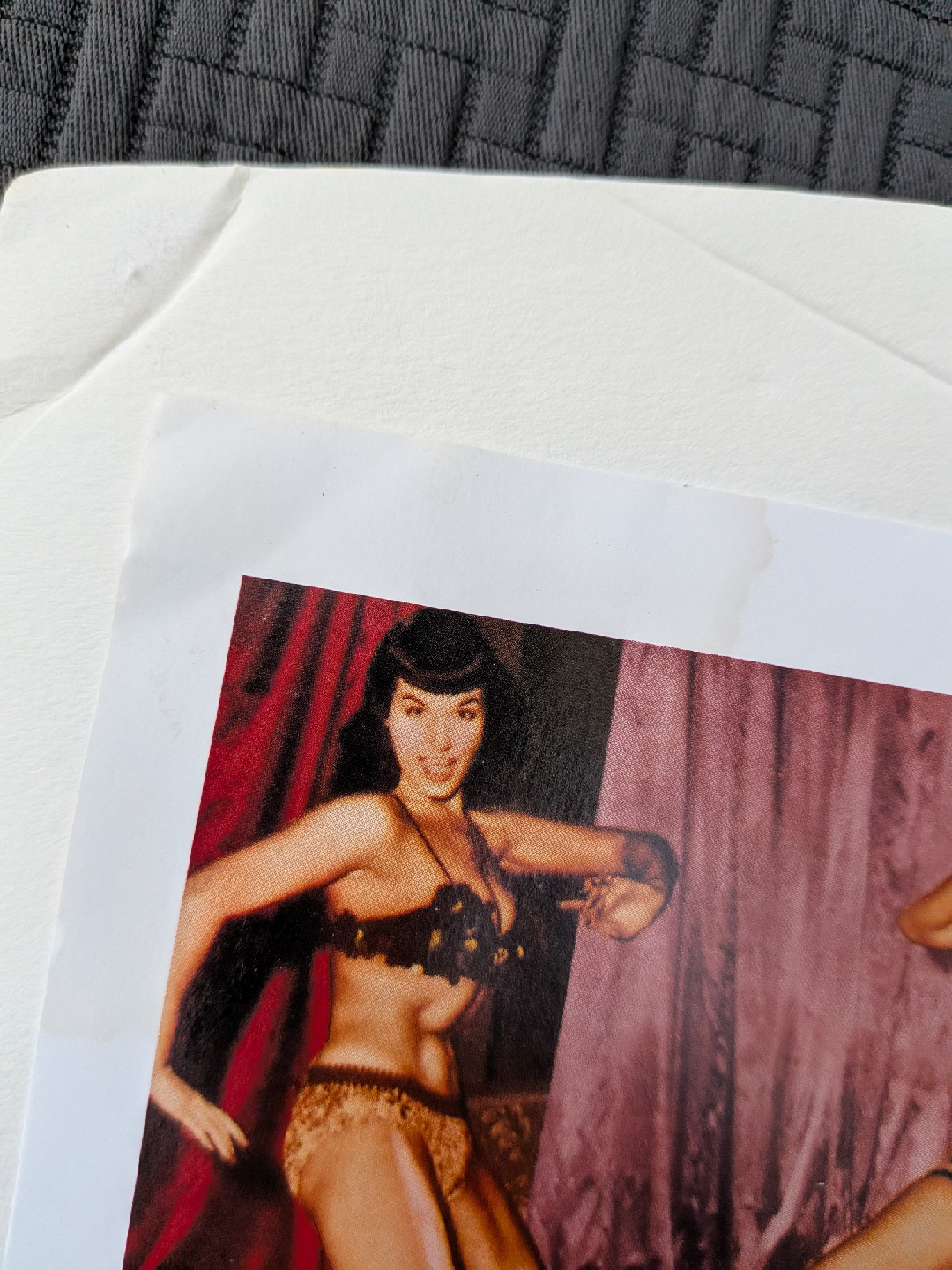 Vintage 1950's poster print Betty Page - photo 5