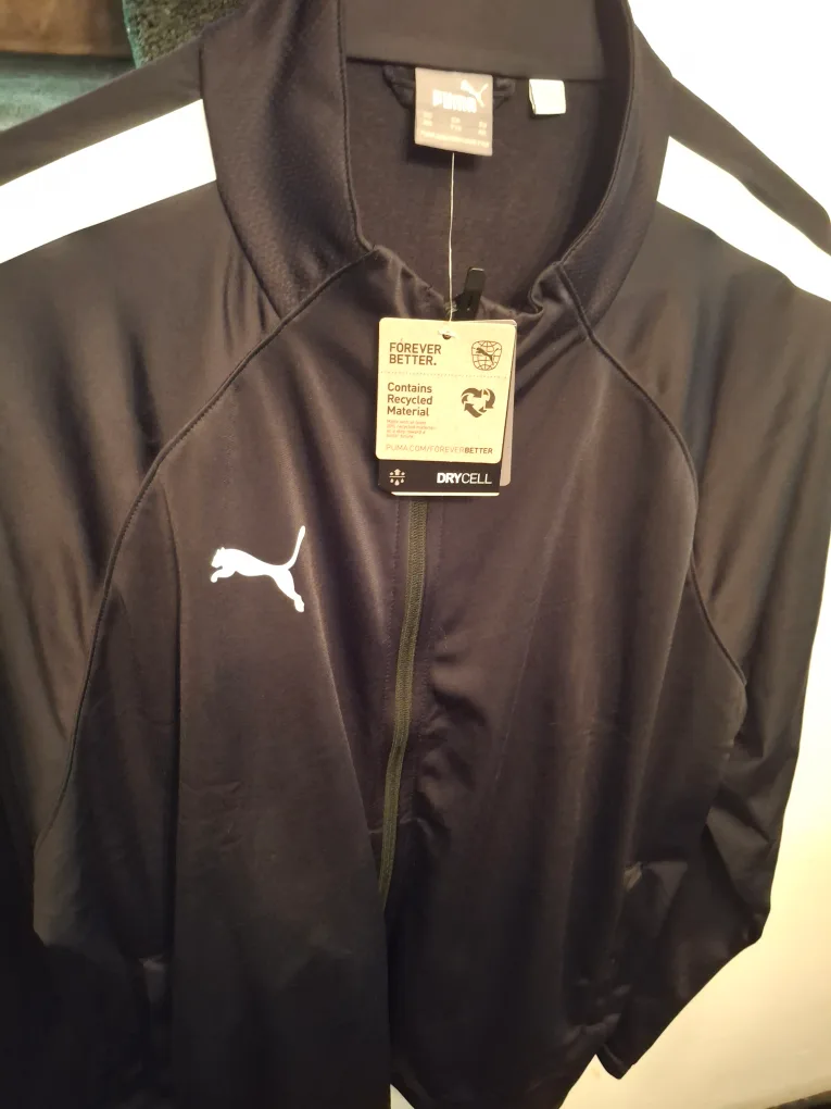 Puma XXL Black Jacket - New with Tags! image indicator(4)