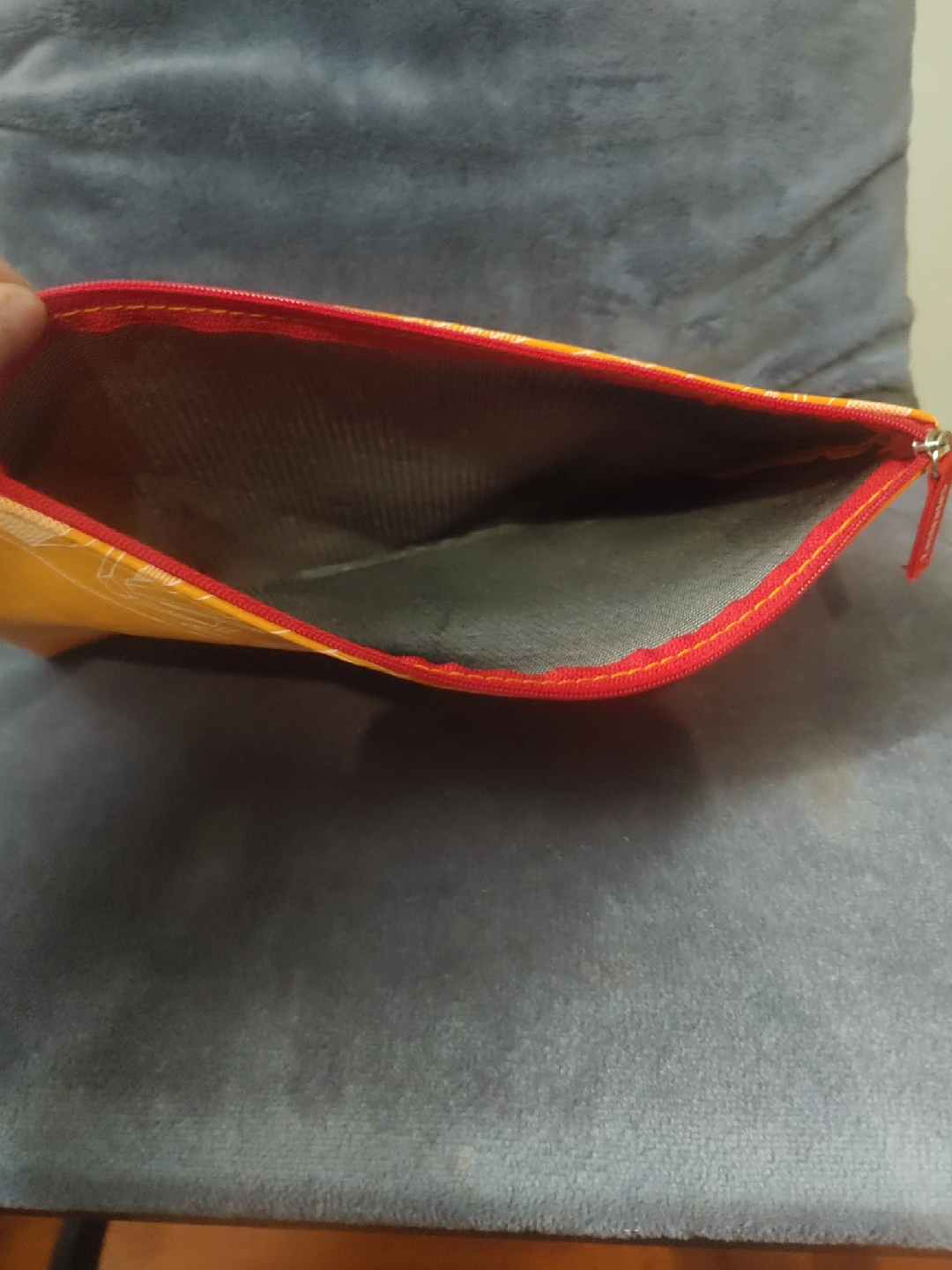 Emirates Orange Patterned Pouch - photo 3