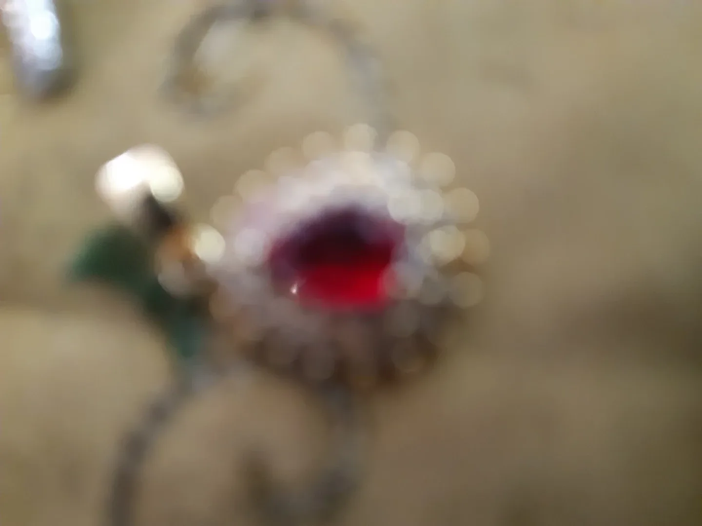 ruby diamond pendant image indicator(2)