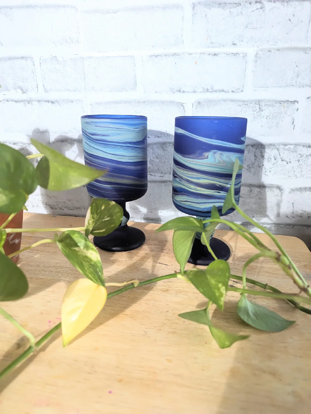 Sea Glass Wineglasses image indicator(2)